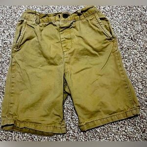 Kakhi shorts. 5T. Children’s Place.